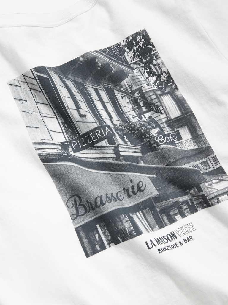 EveryWear Crew-Neck Graphic T-Shirt