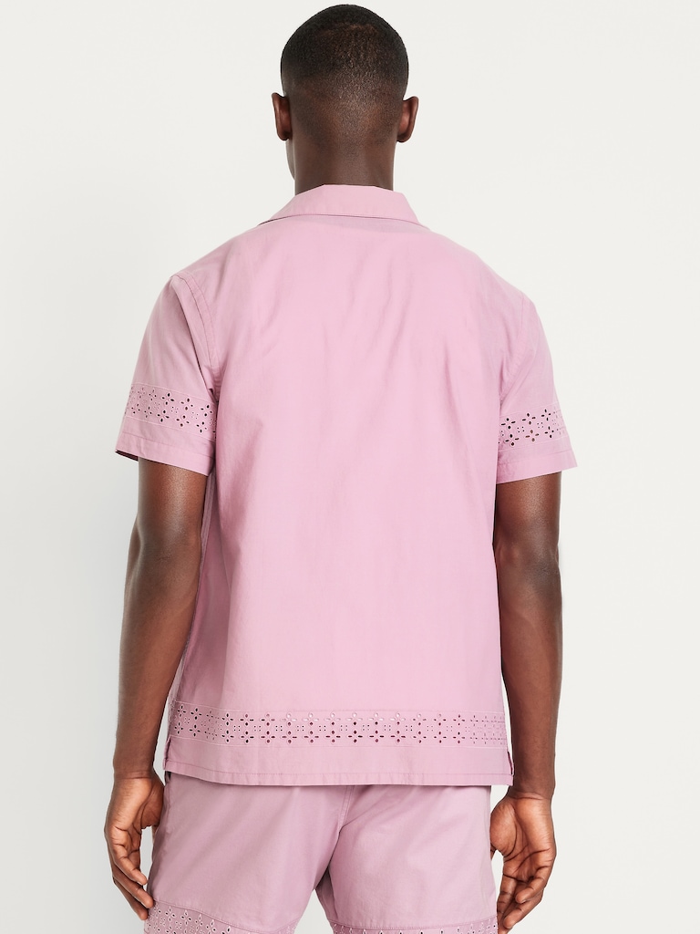 Chemise de vacances à manches courtes avec broderie anglaise