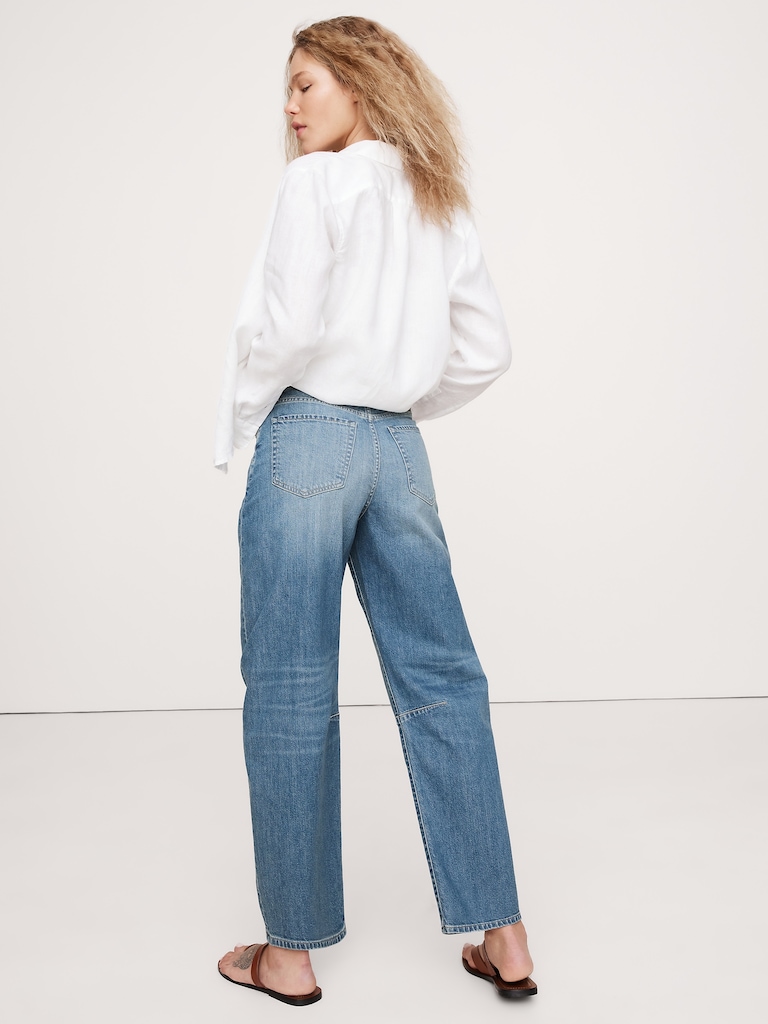 High-Rise Relaxed Barrel Ankle Jean
