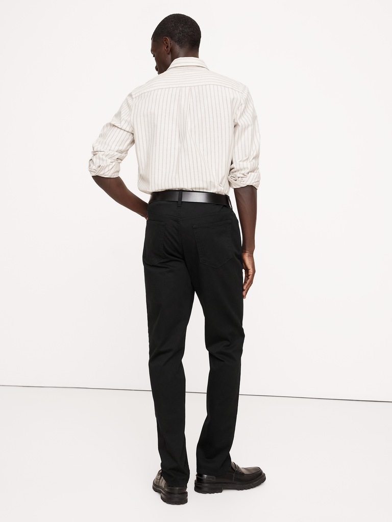 Slim Traveler Pant