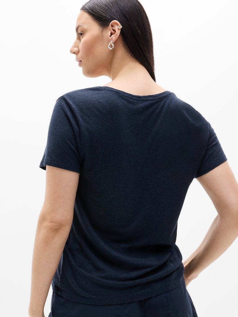 Getaway Linen Blend V-Neck Tee
