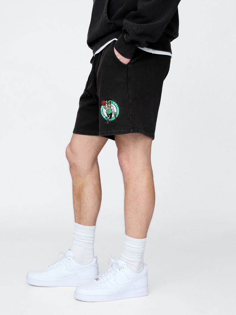 NBA Boston Celtics Logo Heavyweight Sweat Shorts