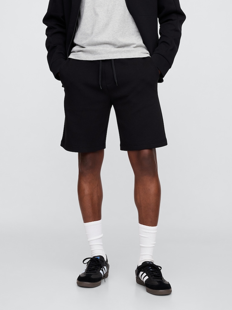 GapFit 8" Performance Shorts