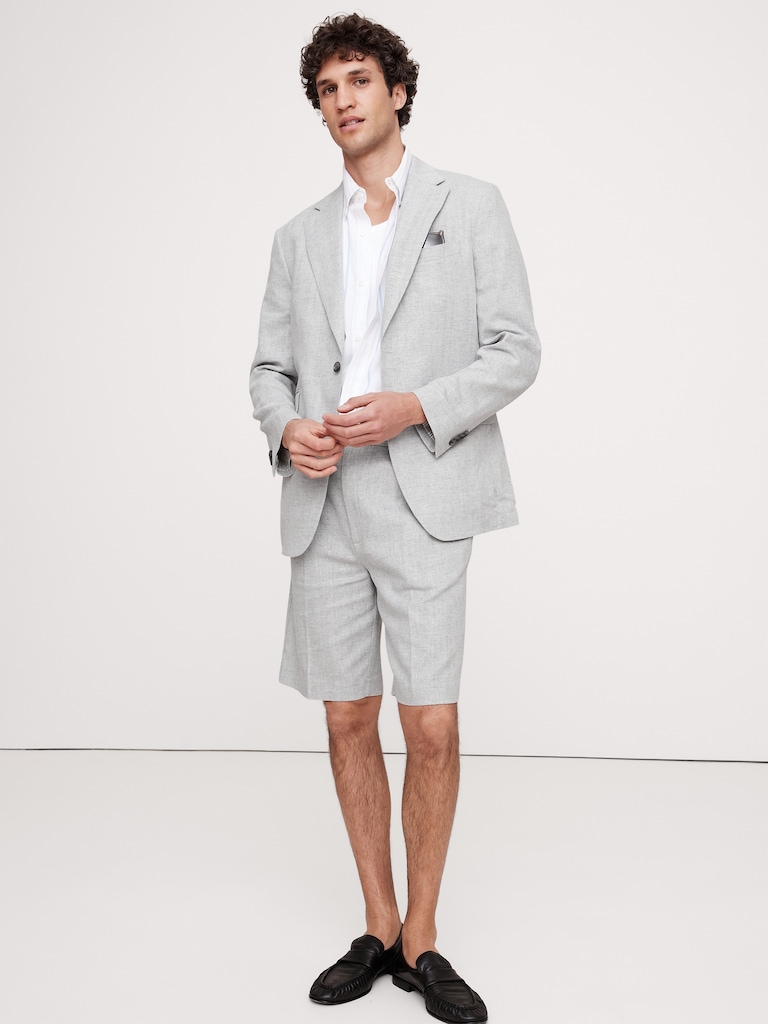 9.5" Herringbone Linen-Cotton Pleated Pull-On Short