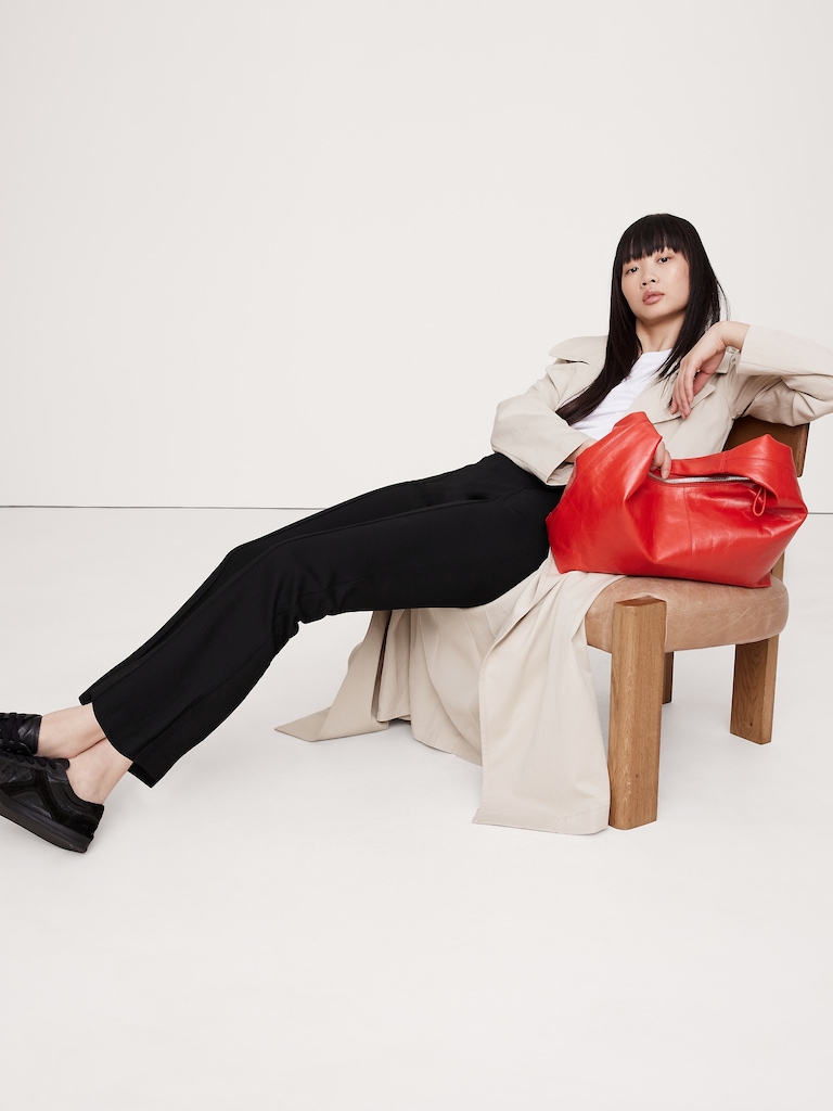 Crop Flare Everywhere Ponte Pull-On Pant