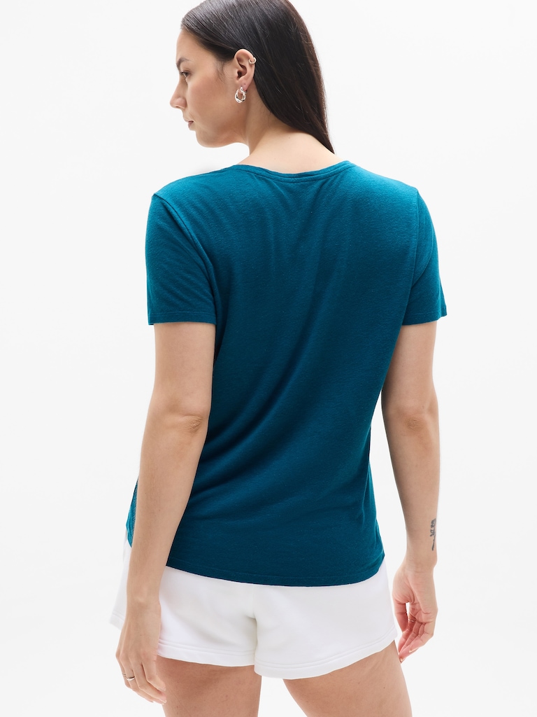 Getaway Linen Blend V-Neck Tee