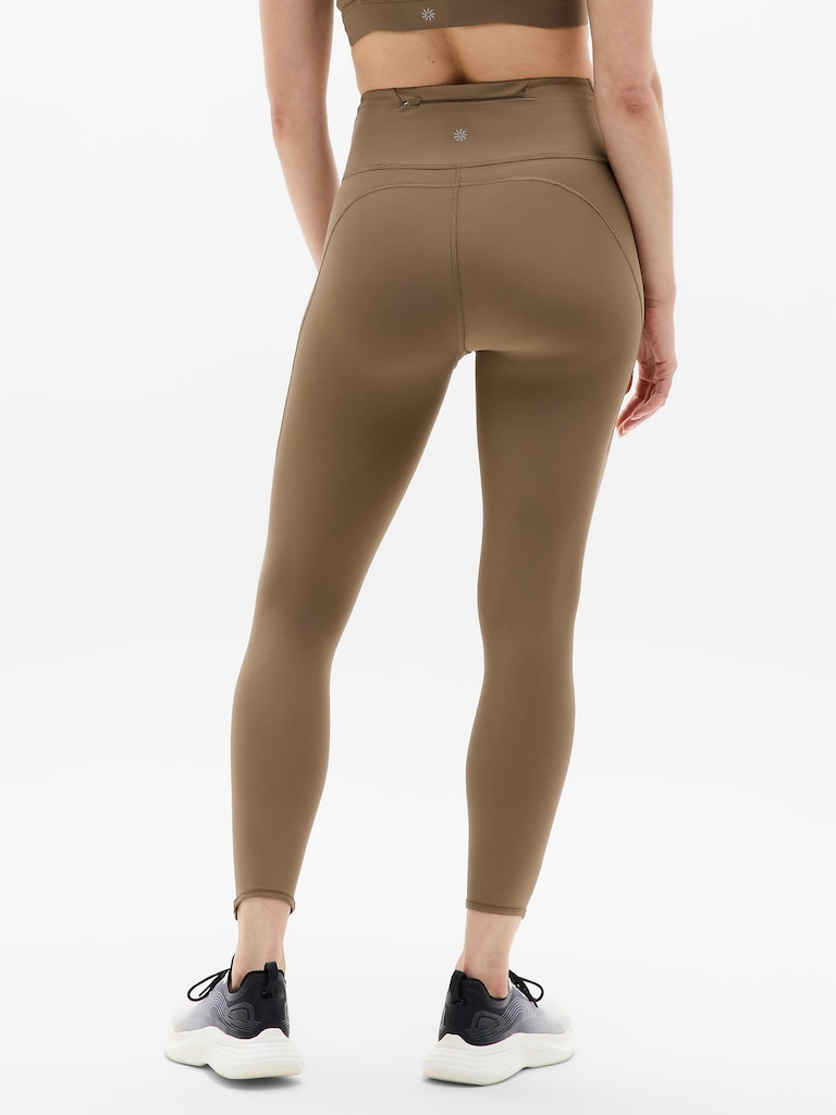 Pacesetter Ultra High Rise 7/8 Legging