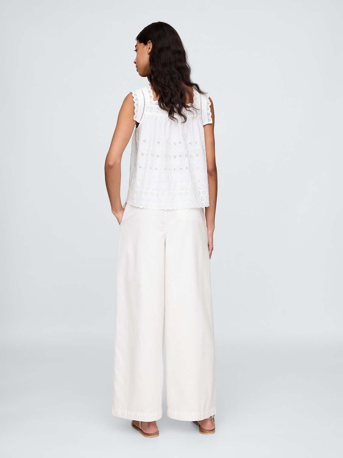 Gap × DÔEN High Rise Pleated Trousers