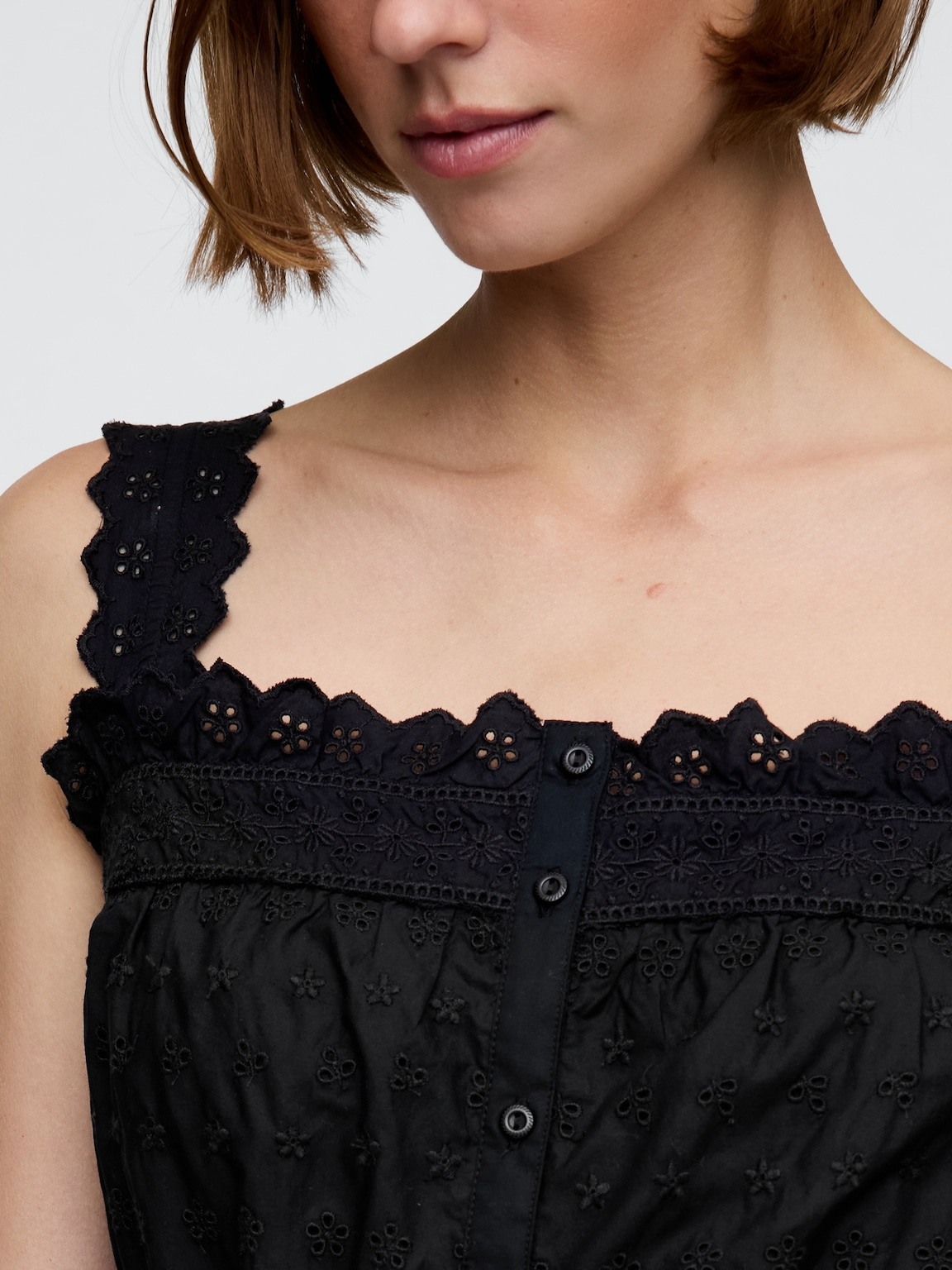 Gap × DÔEN Eyelet Midi Dress