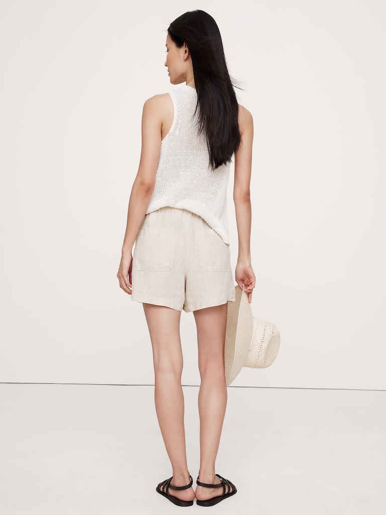 Linen Pull-On 4" Short