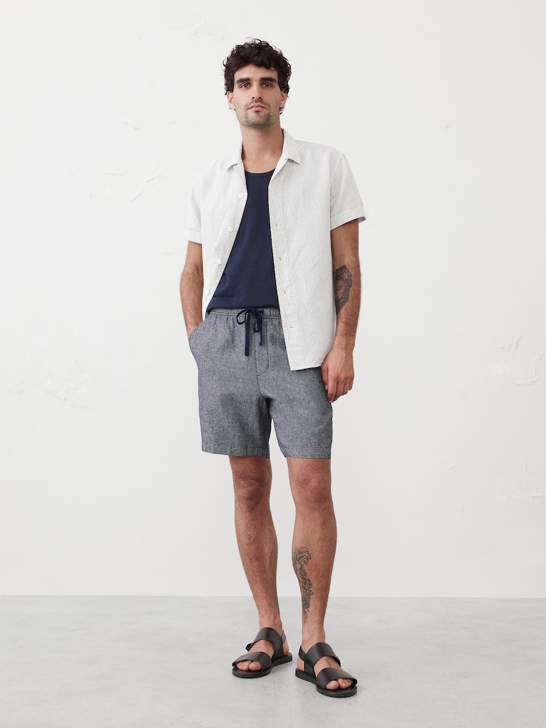7" Linen-Blend Deck Short