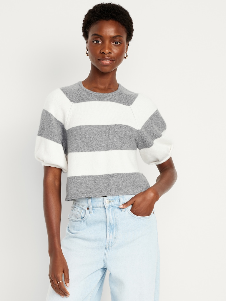 SoSoft Cropped Puff-Sleeve Sweater