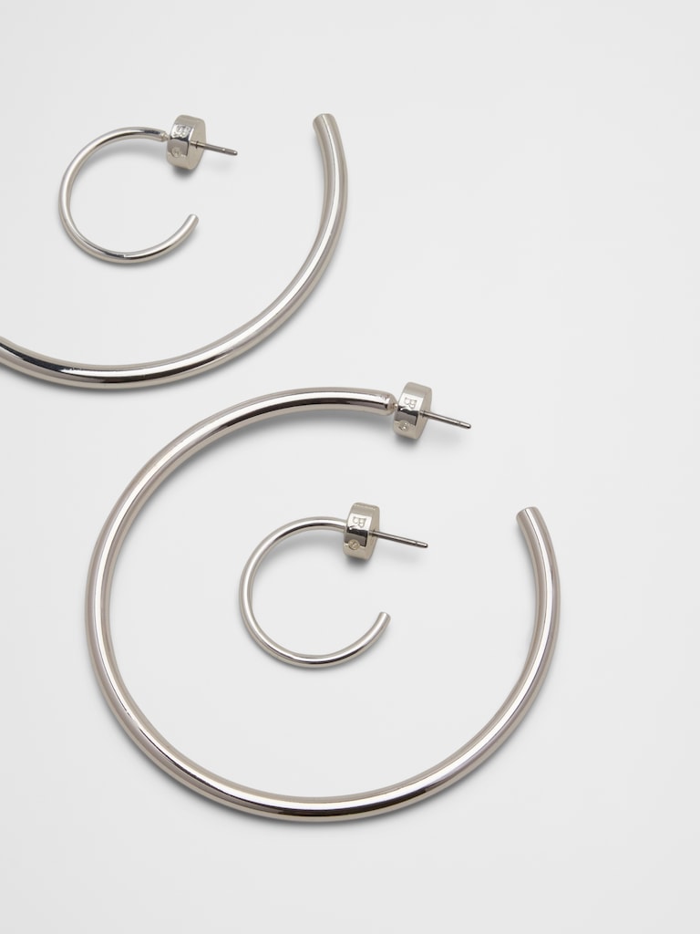 Basic Hoop Earrings (2 Pack)