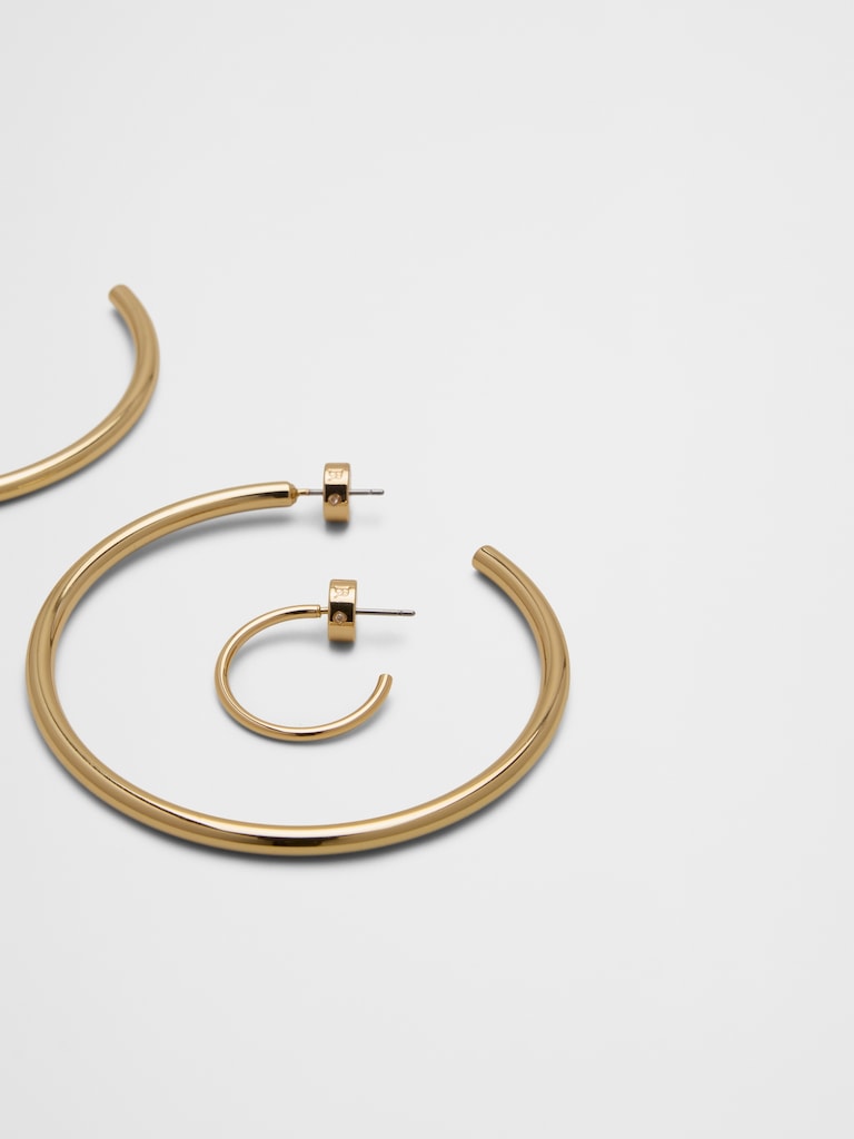 Basic Hoop Earrings (2 Pack)