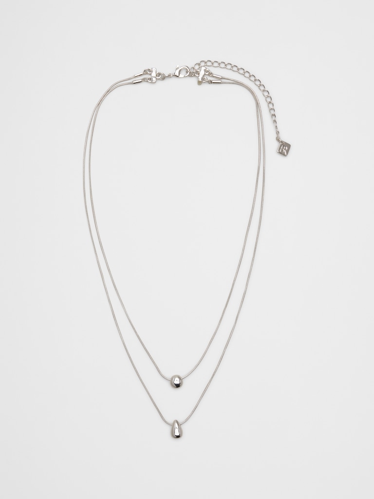 Layered Metal Pendant Necklace