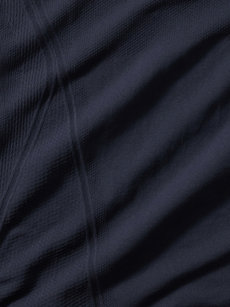 Momentum Seamless Tee