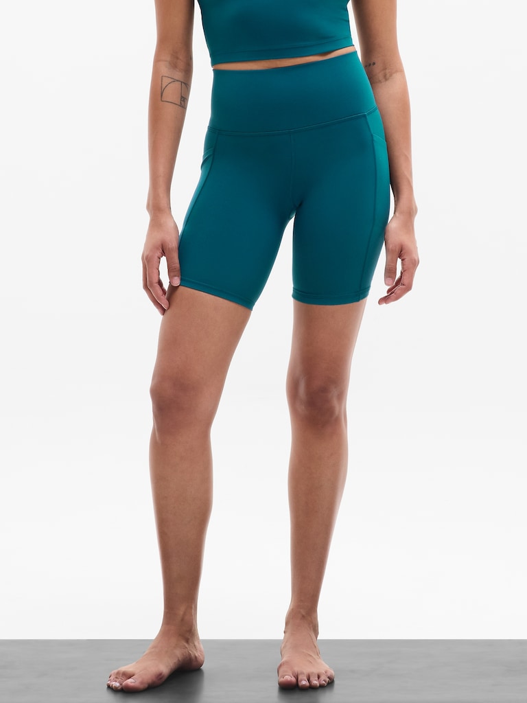 Salutation Stash High Rise 7" Short