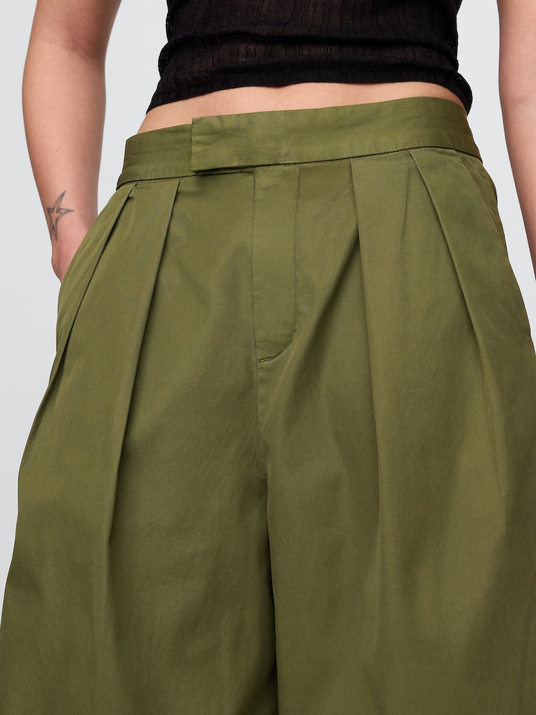 High Rise Twill Pleated Wide-Leg Khakis