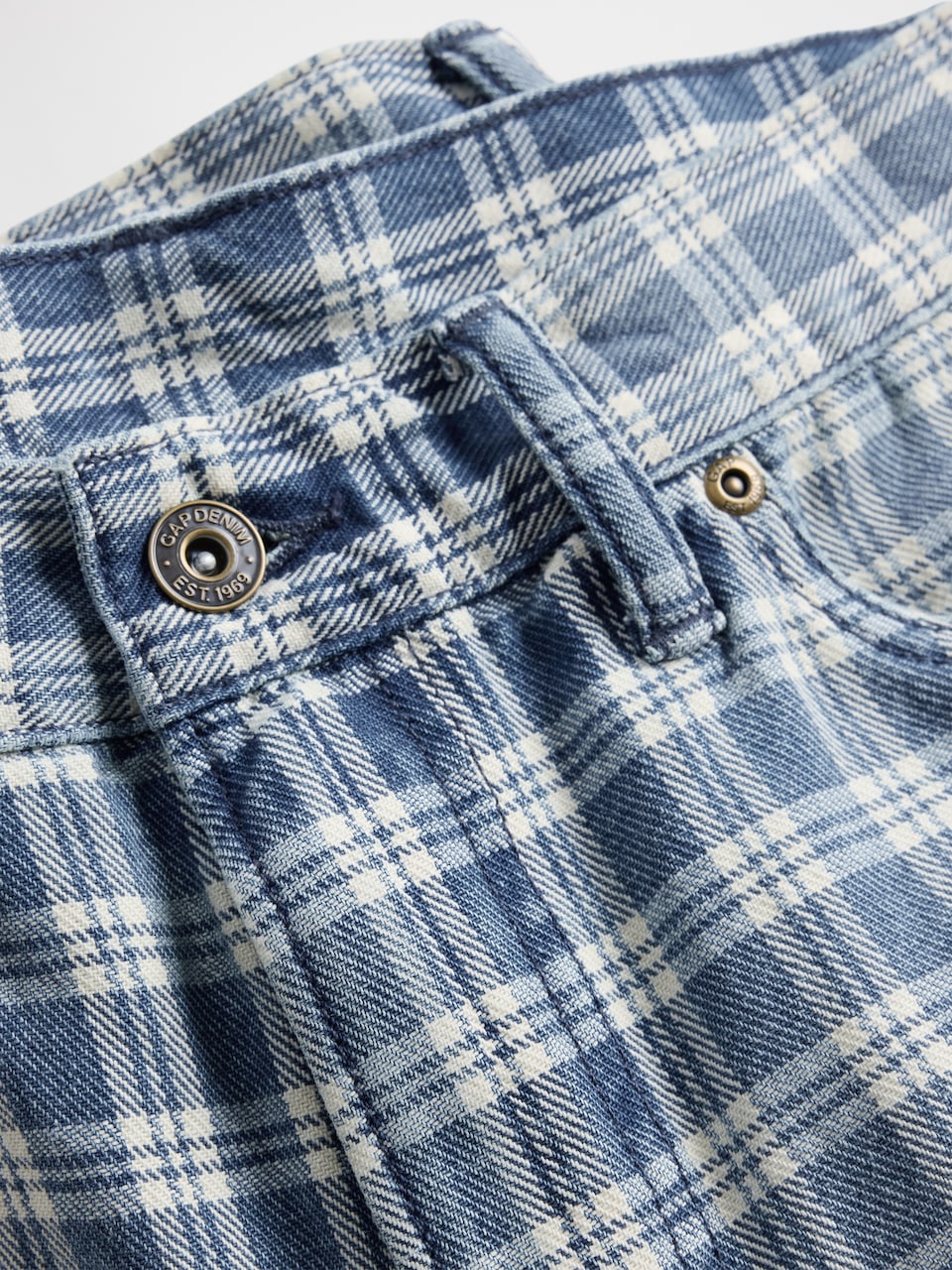 '90s Loose Denim Plaid Shorts