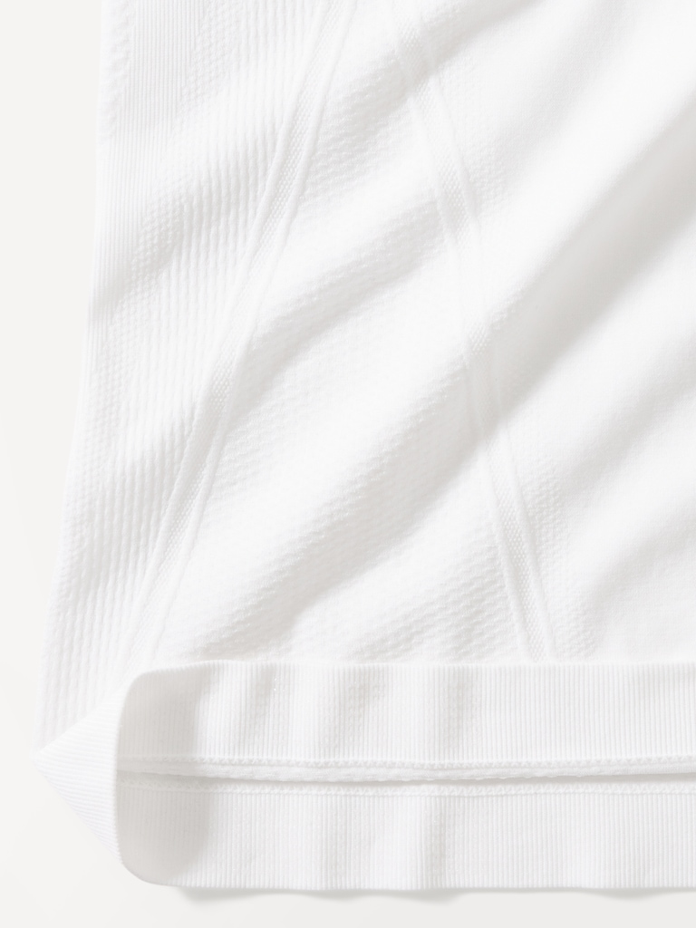 Momentum Seamless Tee