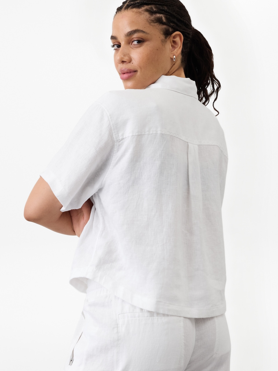 Retreat Linen Short Sleeve Shirt
