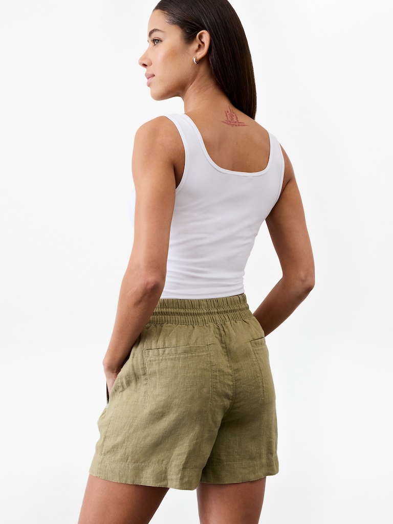 Retreat Linen Mid Rise 4" Short