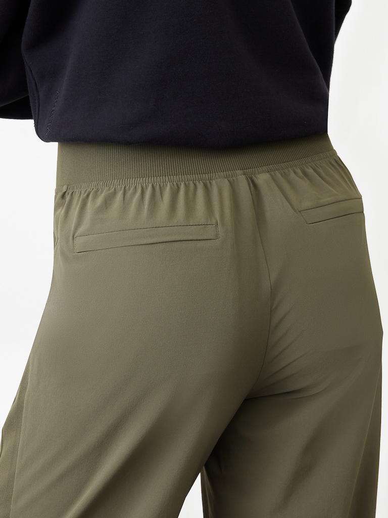 Brooklyn Mid Rise Ankle Pant