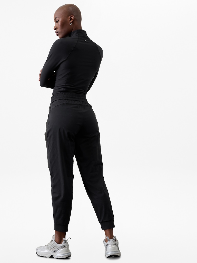 Trekkie Relaxed Mid Rise Jogger