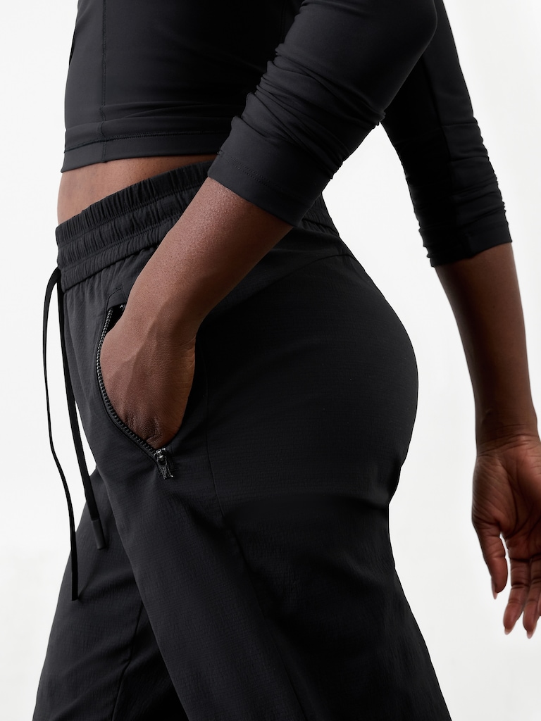 Trekkie Relaxed Mid Rise Jogger