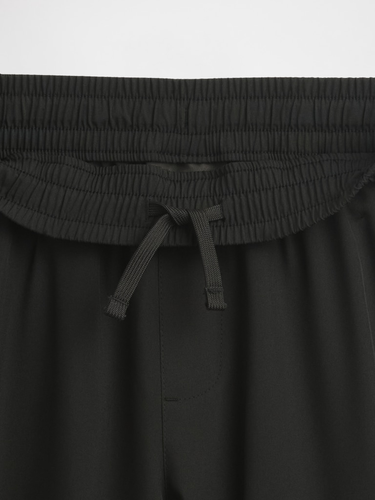 Kids 5.5" Relaxed Active Shorts