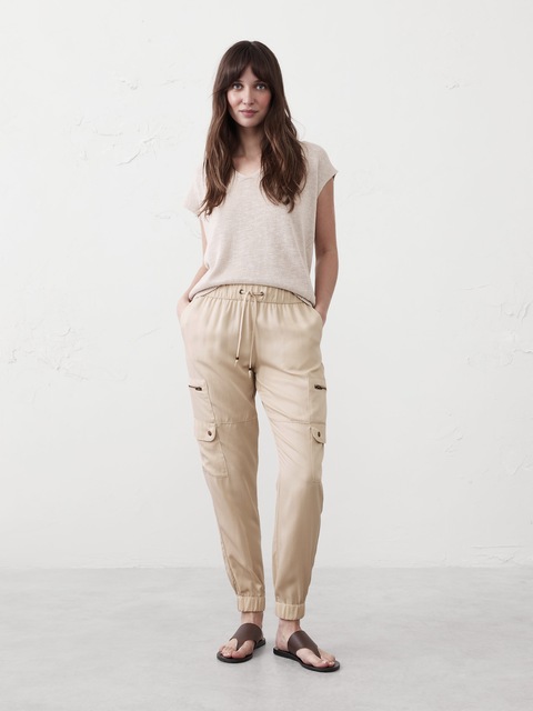 sachin and babi light blue dress Women's High Waisted Jogger Scrub Pants - Ros