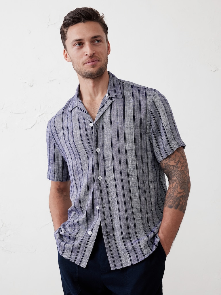 Standard Fit Textured Resort Shirt
