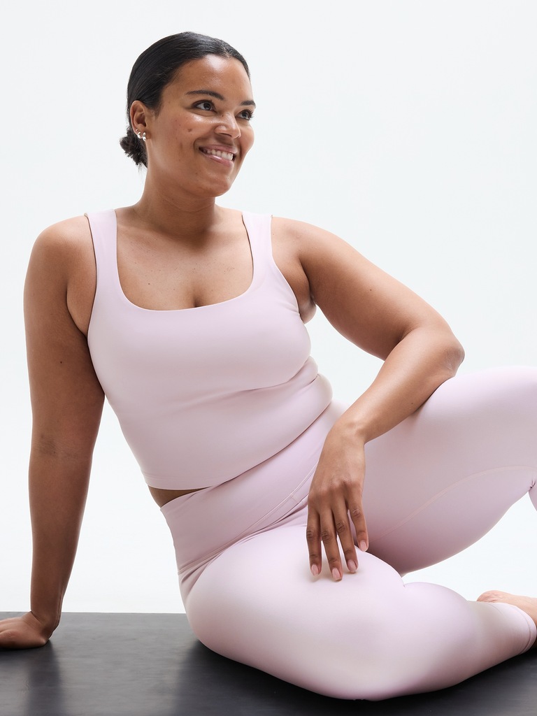 Transcend Square Neck Crop Sports Bra D-DD