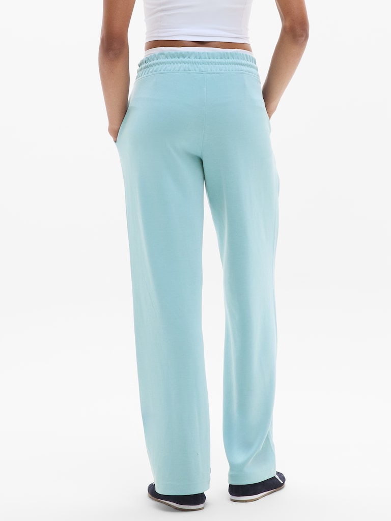 Seasoft Mid Rise Straight Pant