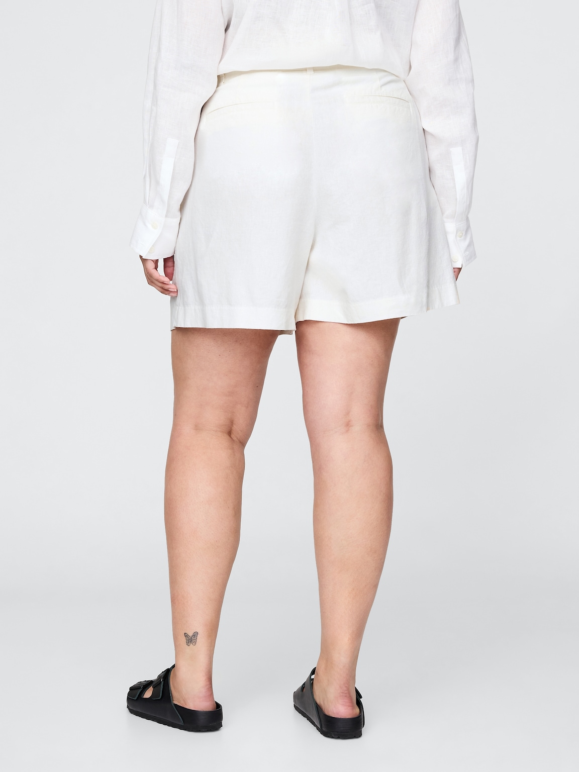 365 High Rise Linen-Blend Shorts