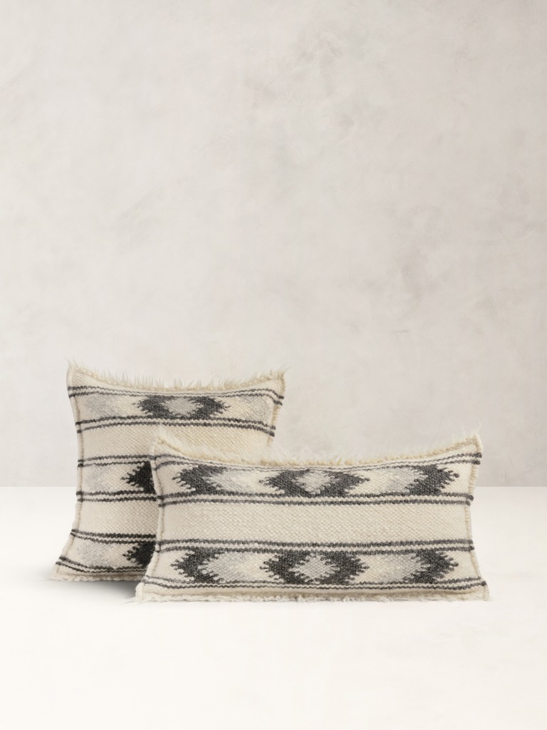 Lizhnyk Fuzzy Pillow