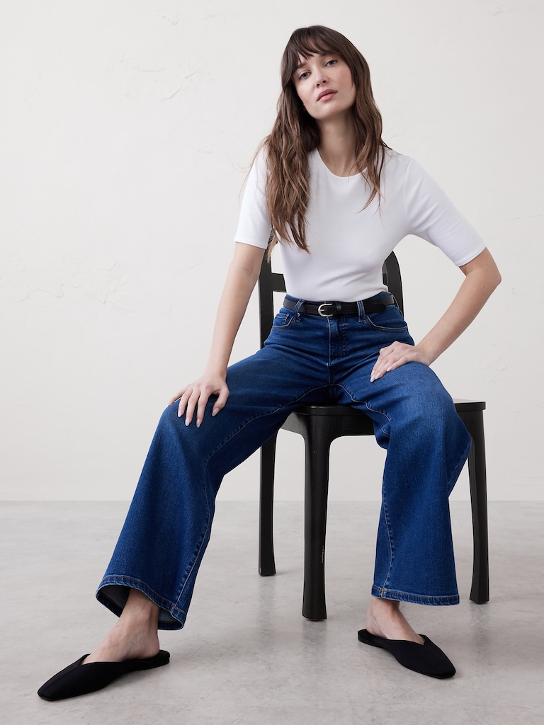 Wide-Leg  High-Rise Jean