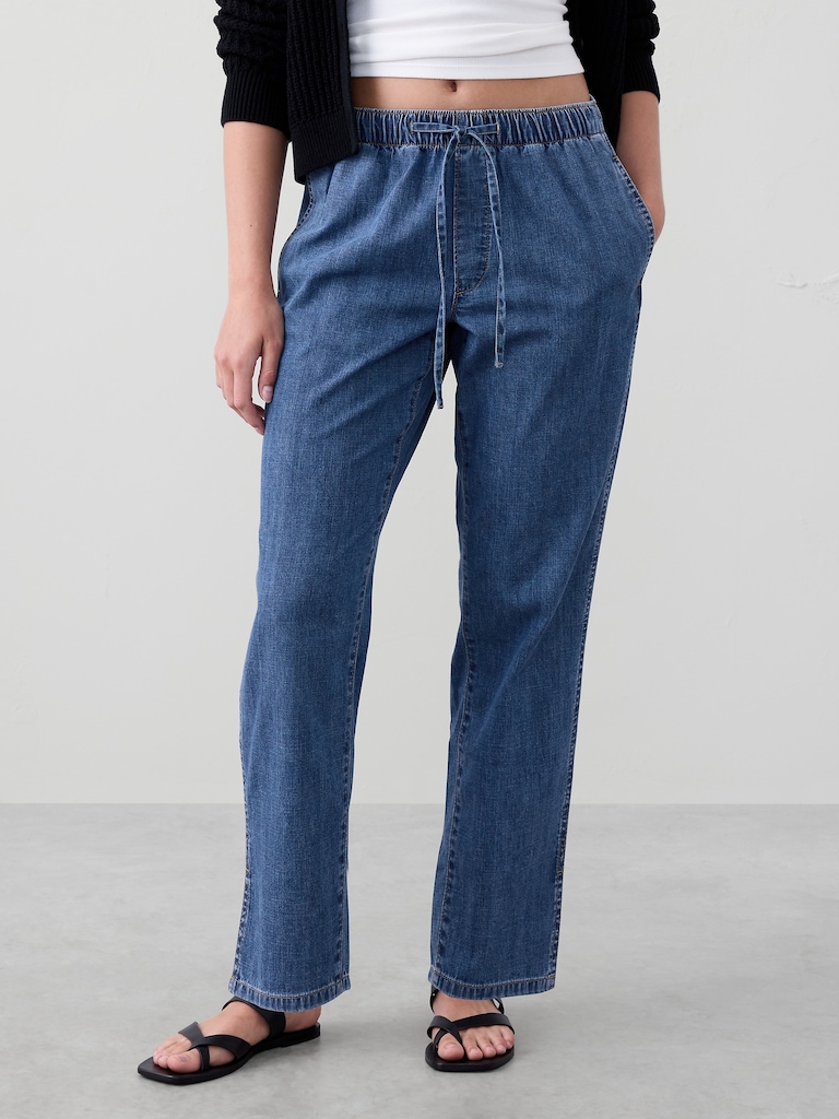 Tapered Mid-Rise Summerweight Pull-On Jean