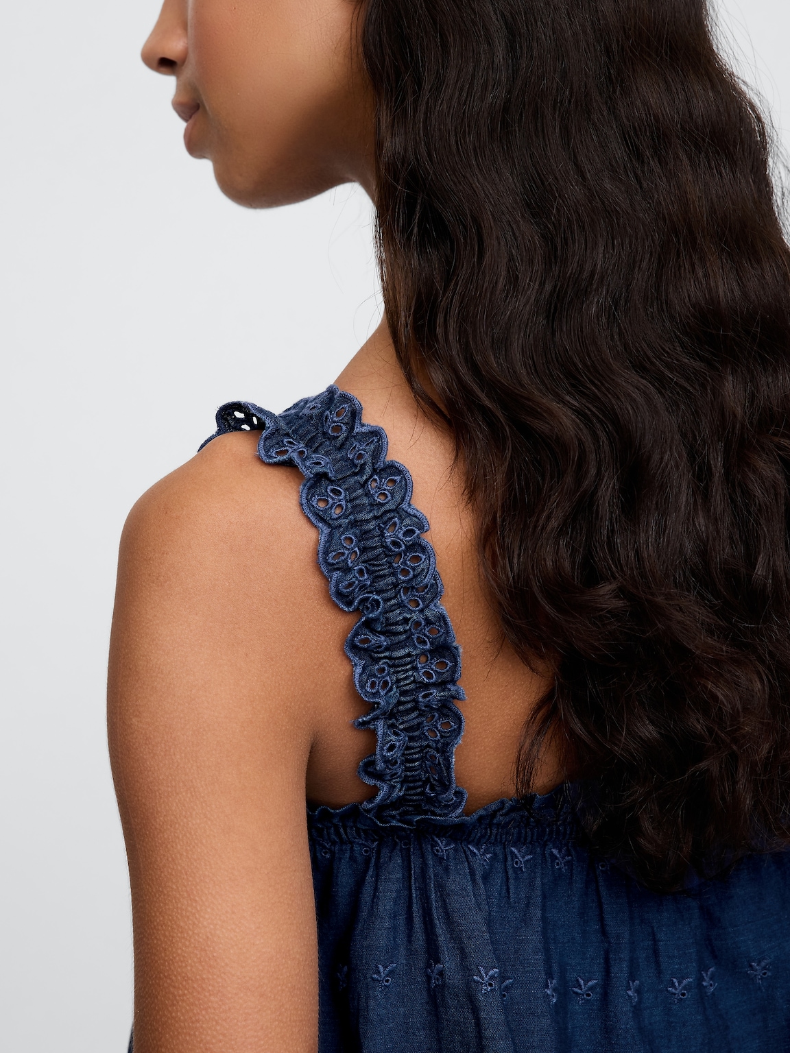 Gap × DÔEN Eyelet Shift Mini Dress