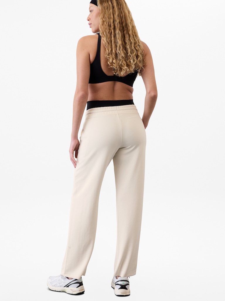 Seasoft Mid Rise Straight Pant
