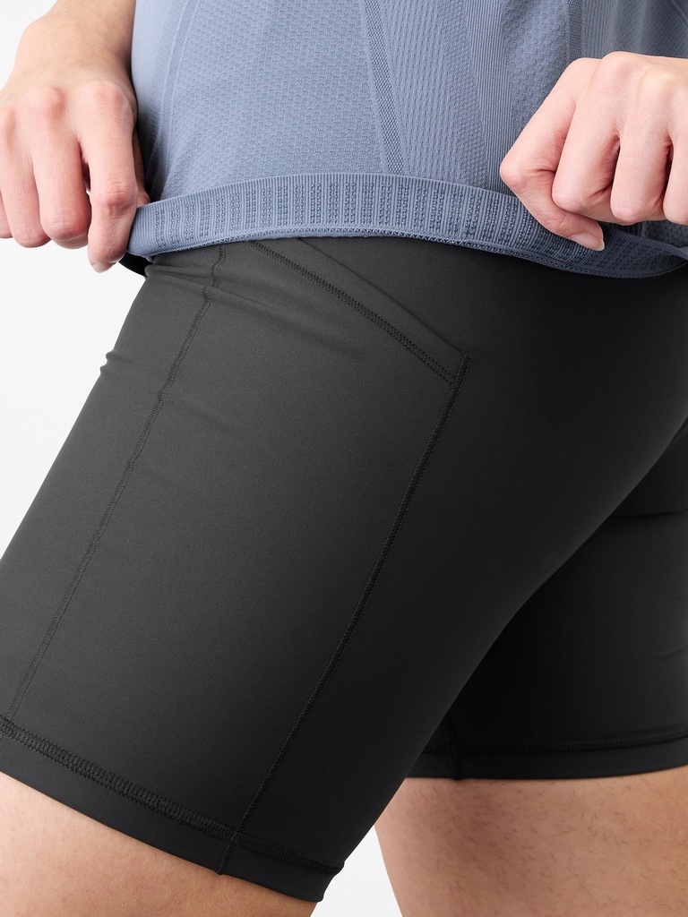 Momentum Seamless Tee