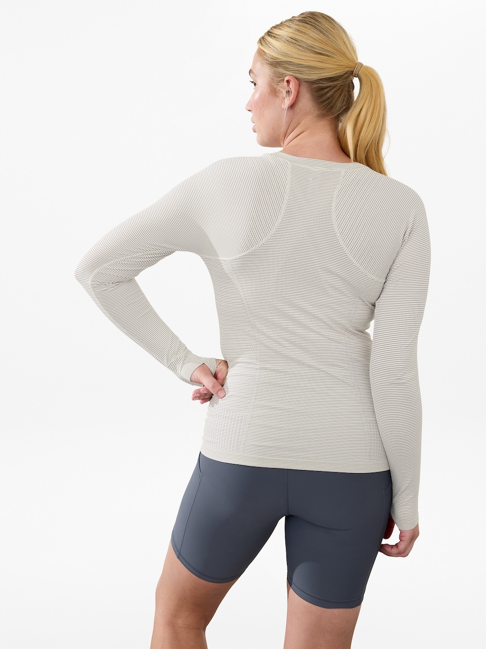 Momentum Seamless Top