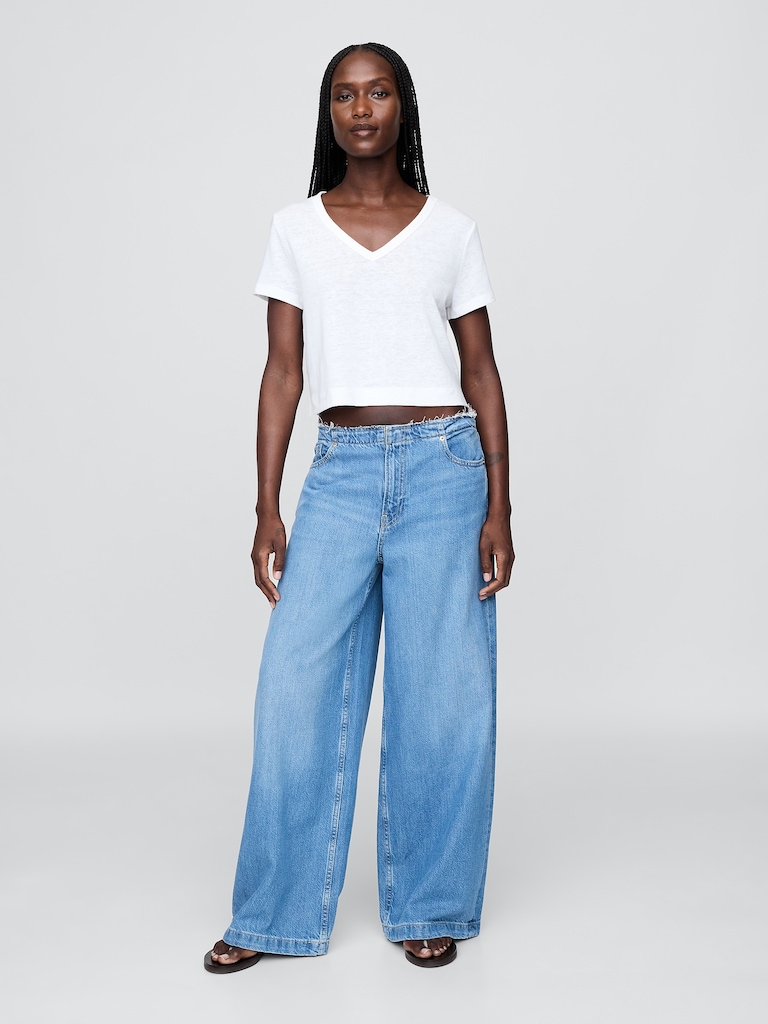 Linen-Blend V-Neck Crop T-Shirt