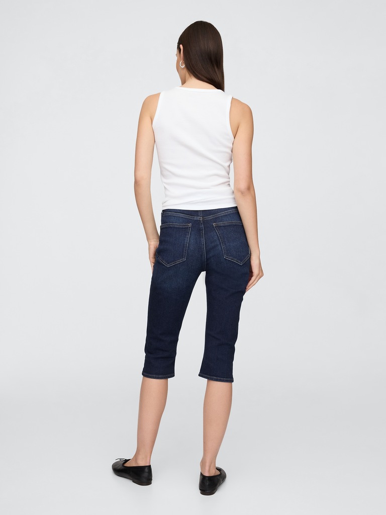 High Rise Vintage Slim Capri Jeans
