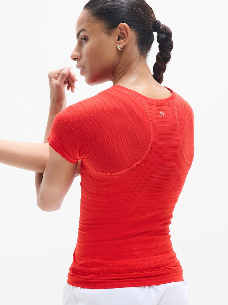 Momentum Seamless Tee