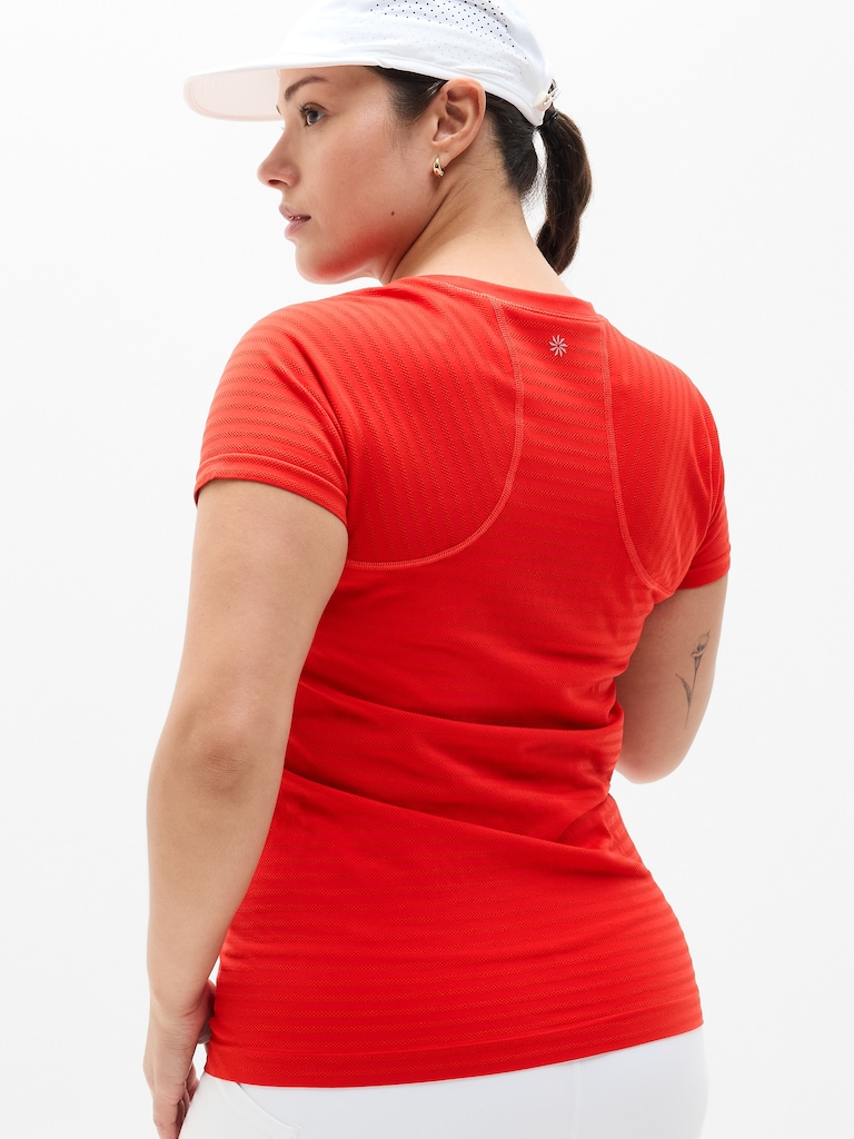 Momentum Seamless Tee