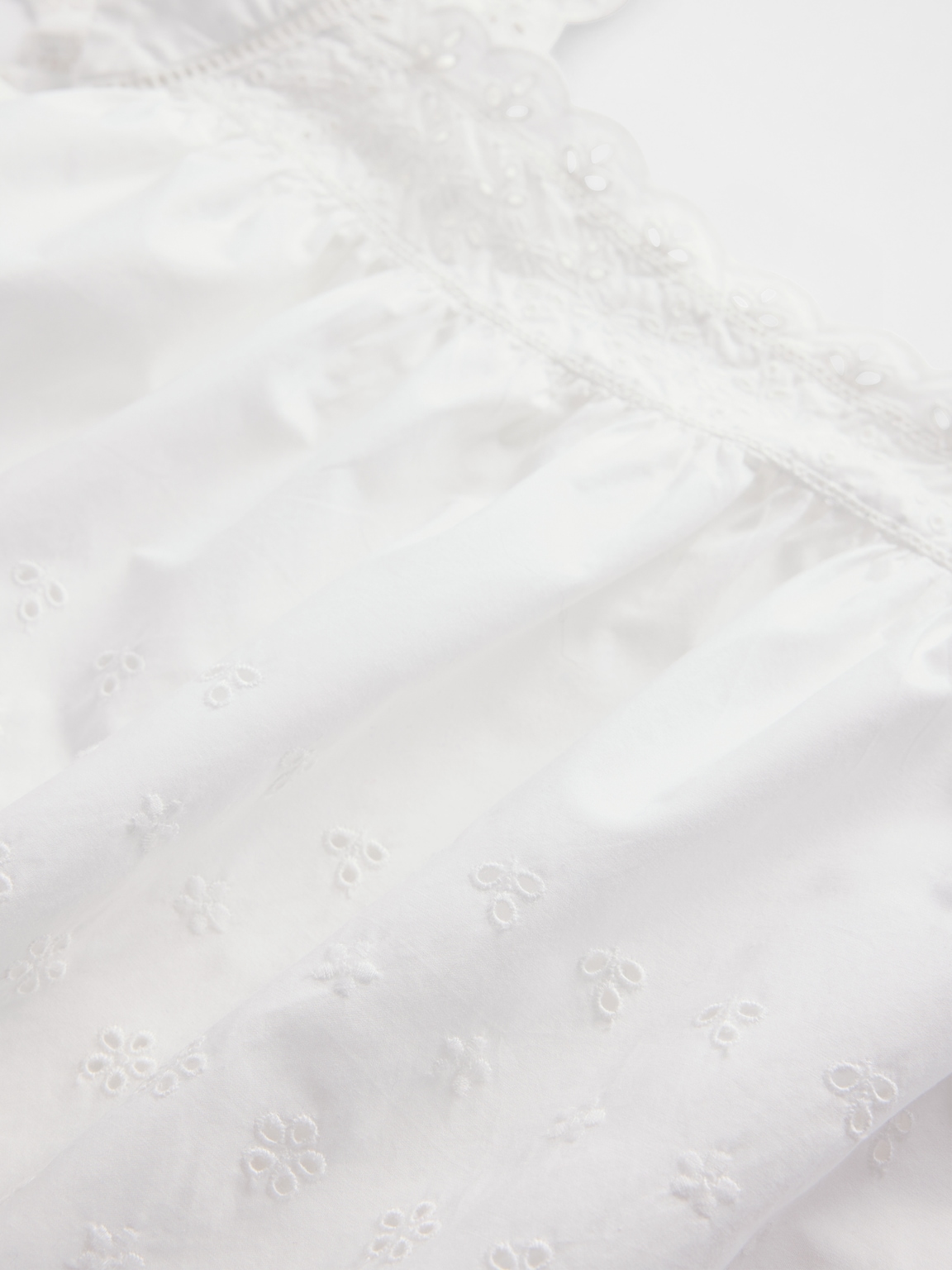 Gap × DÔEN Eyelet Top