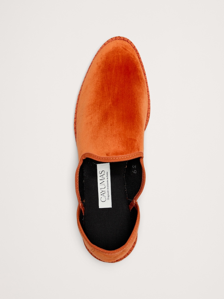 Figaro Flat by Cayumas