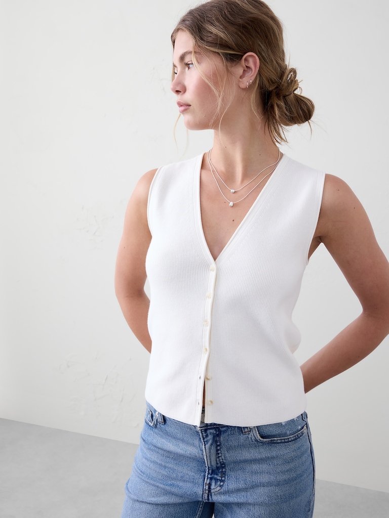 Layered Metal Pendant Necklace