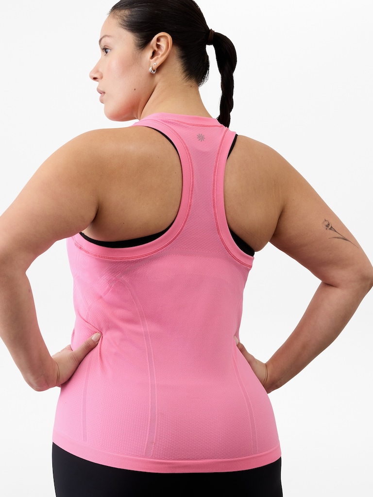 Momentum Seamless Tank